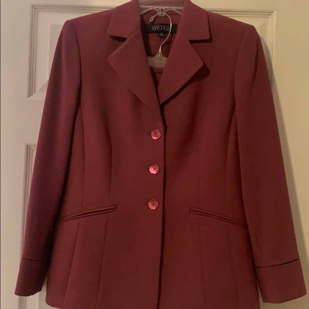 Kasper 2 Piece Business Suit